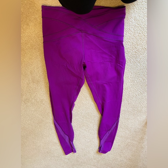 Special edition Lululemon wonder under leggings - Picture 2 of 2